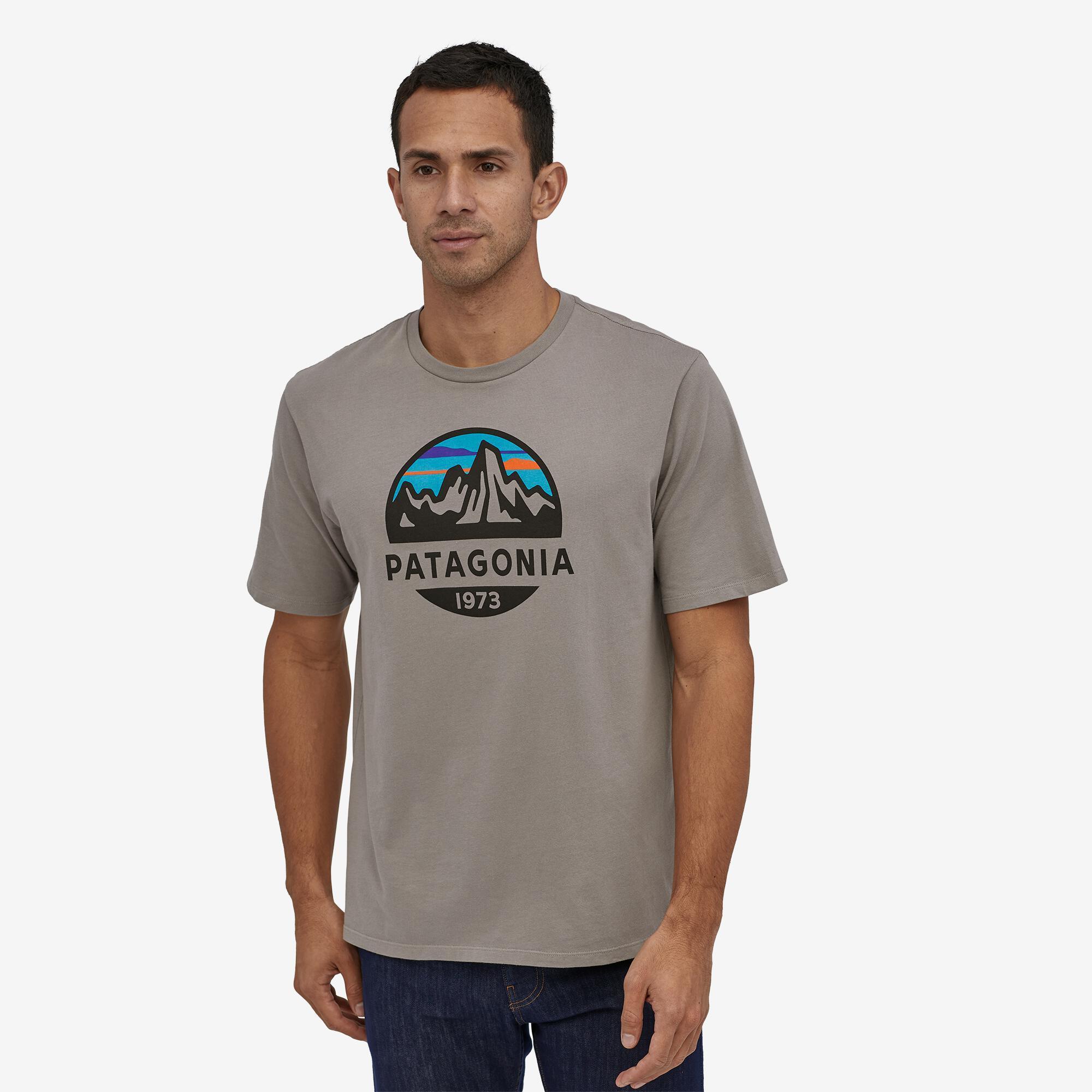 Miesten Patagonia Fitz Roy Scope printti-T-paita – Luomupuuvillasta, Feather Grey / S