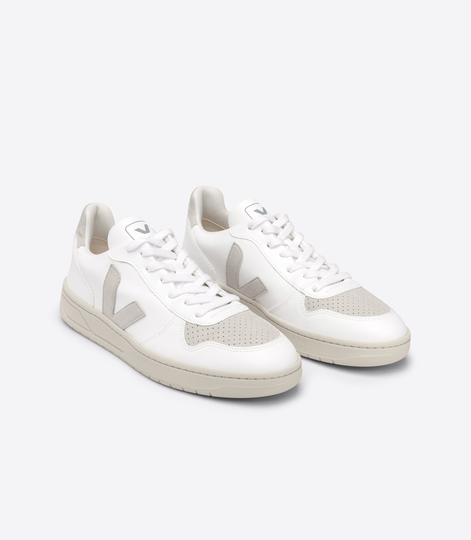 VEJA Naisten V-10 CWL tennarit - Vegaaninahkaa, White Natural / 36