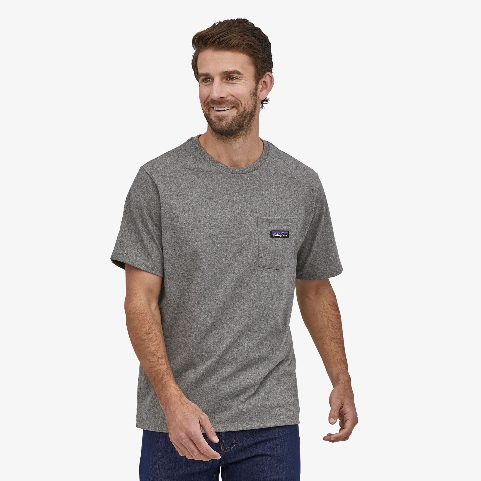 Patagonia Men's P-6 Label Pocket Responsibili-Tee - 100% kierrätetyistä materiaaleista, Gravel Heather / M