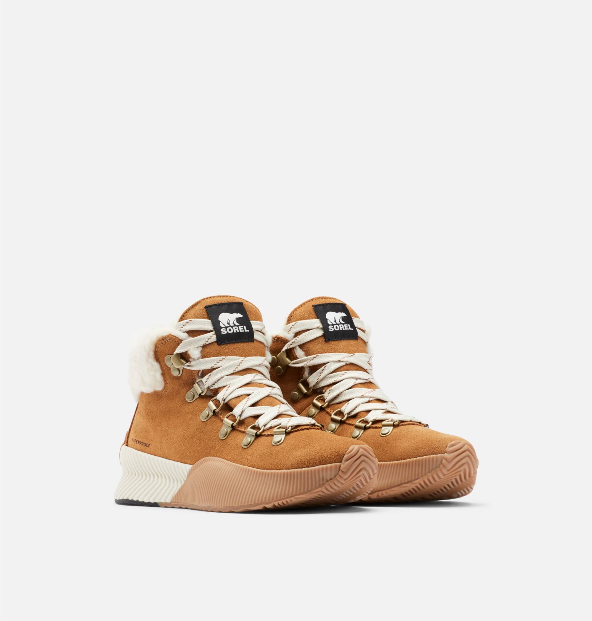Women's Out N About III Conquest Winter Ankle Boot Camel USW 10