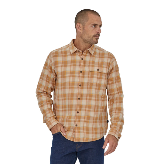 Patagonia Miesten L/S LW Fjord flanellipaita - 100% Cotton in Conversion puuvillaa, Libbey: Dark Camel / XS