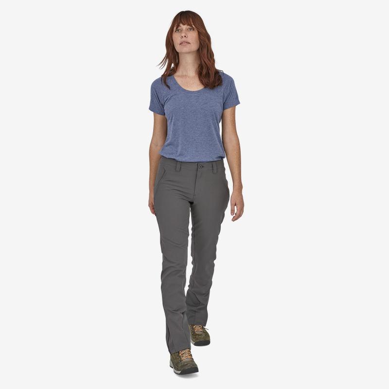 Naisten Crestview Pants – Ulkoiluhousut kierrätyspolyesterista, Forge Grey / 6/Reg