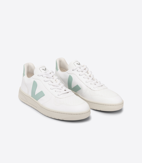 VEJA Naisten V-10 CWL tennarit - Vegaaninahkaa, White Matcha / 36