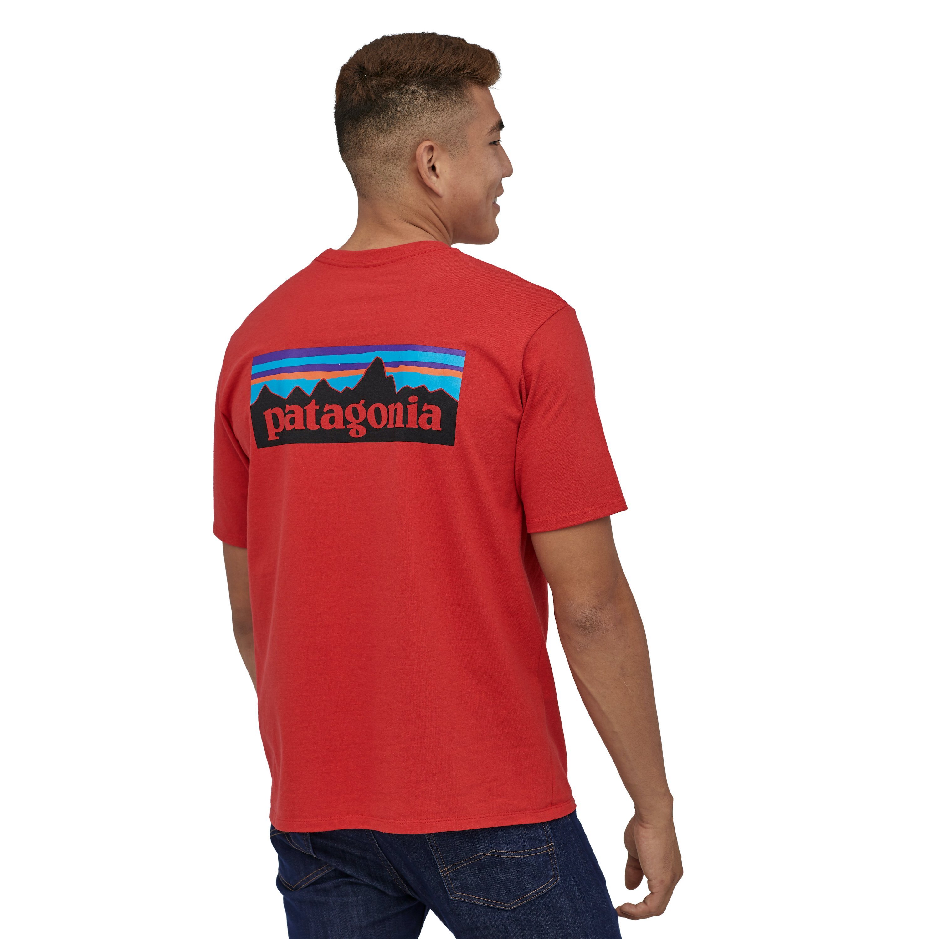 Patagonia P-6 Logo Responsibili-Tee® - Kierrätetyistä materiaaleista, Fire / S