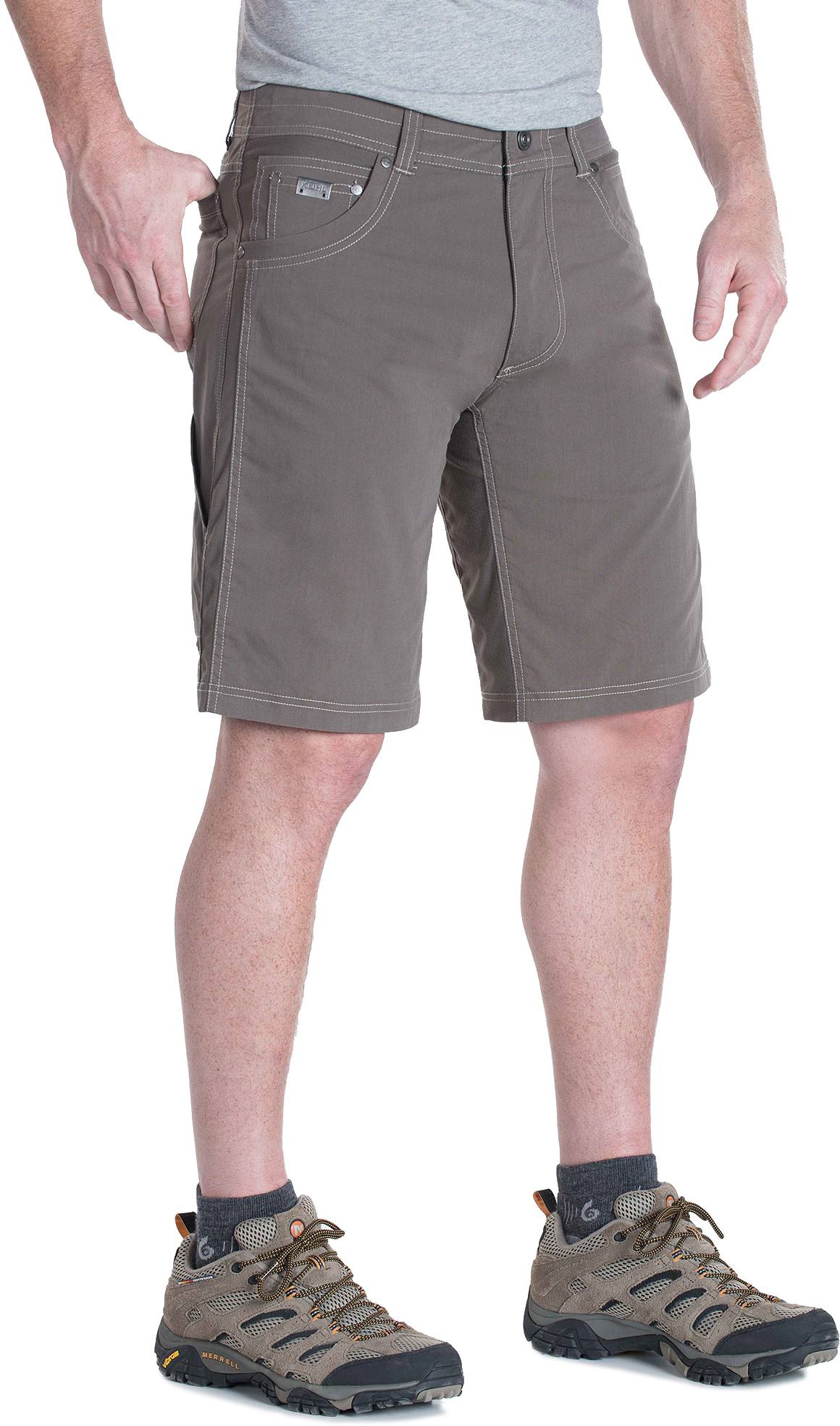 Radikl Short Tummanruskea 30