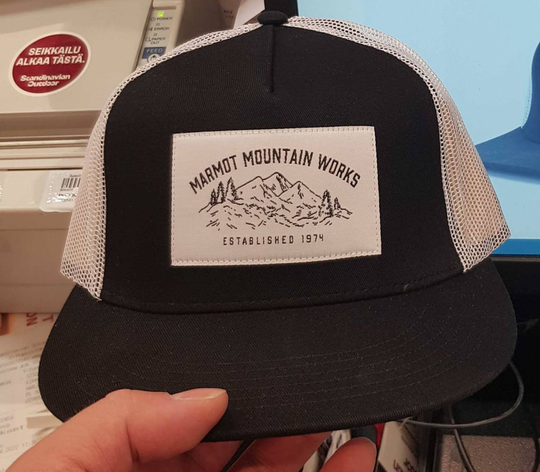Trucker Hat Musta / Valkoinen