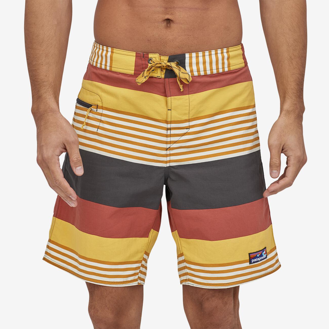 Patagonia Miesten Wavefarer® Boardshortsit - 48cm lahje, Fitz Stripe: Surfboard Yellow / 30